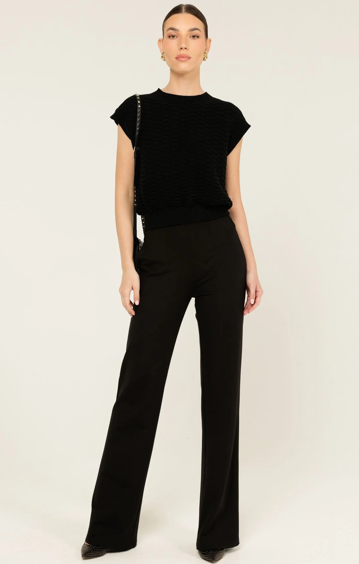 BUBBLE KNIT TOP IN BLACK - Image 3