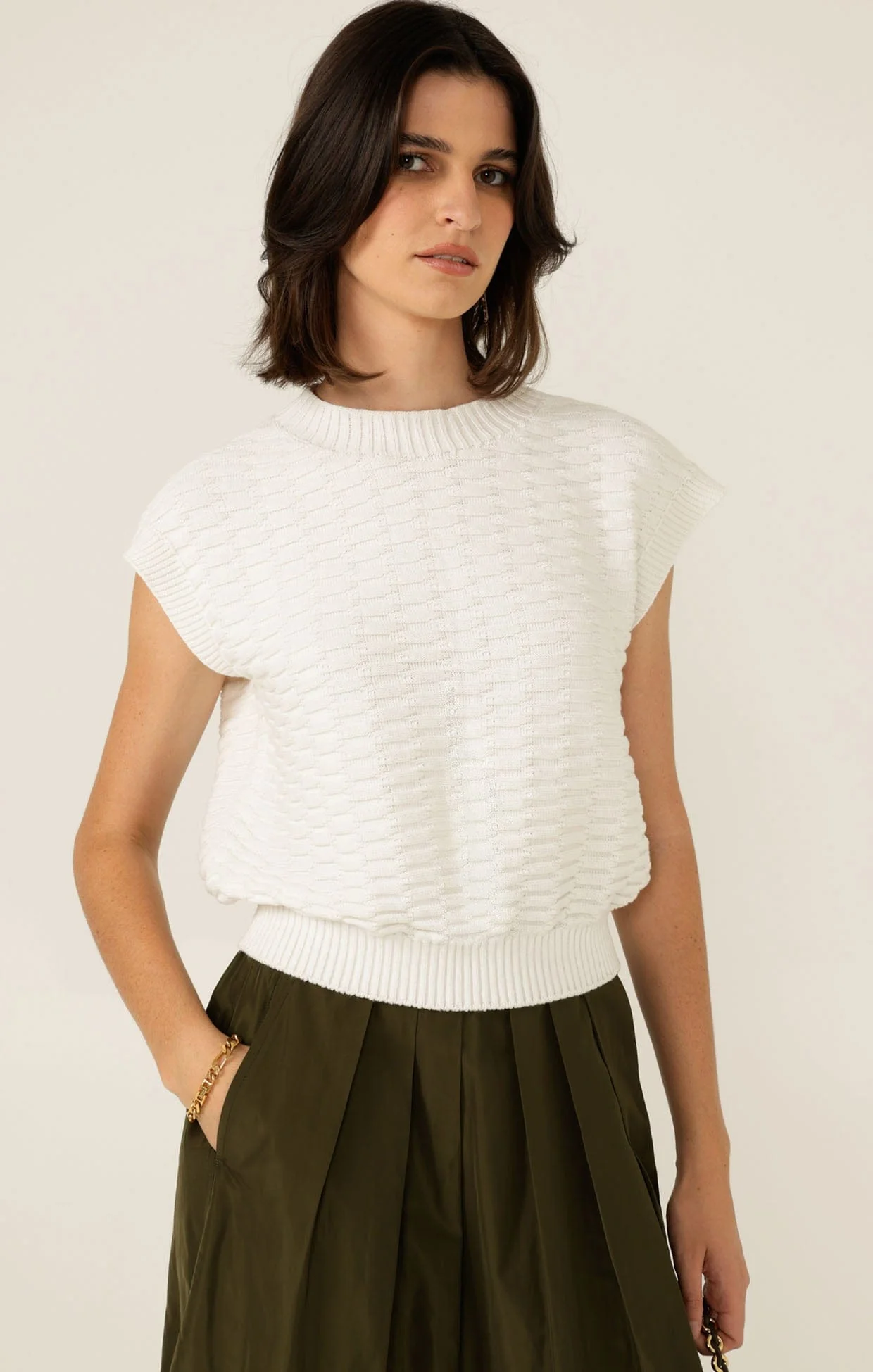 BUBBLE KNIT TOP IN IVORY - Image 5