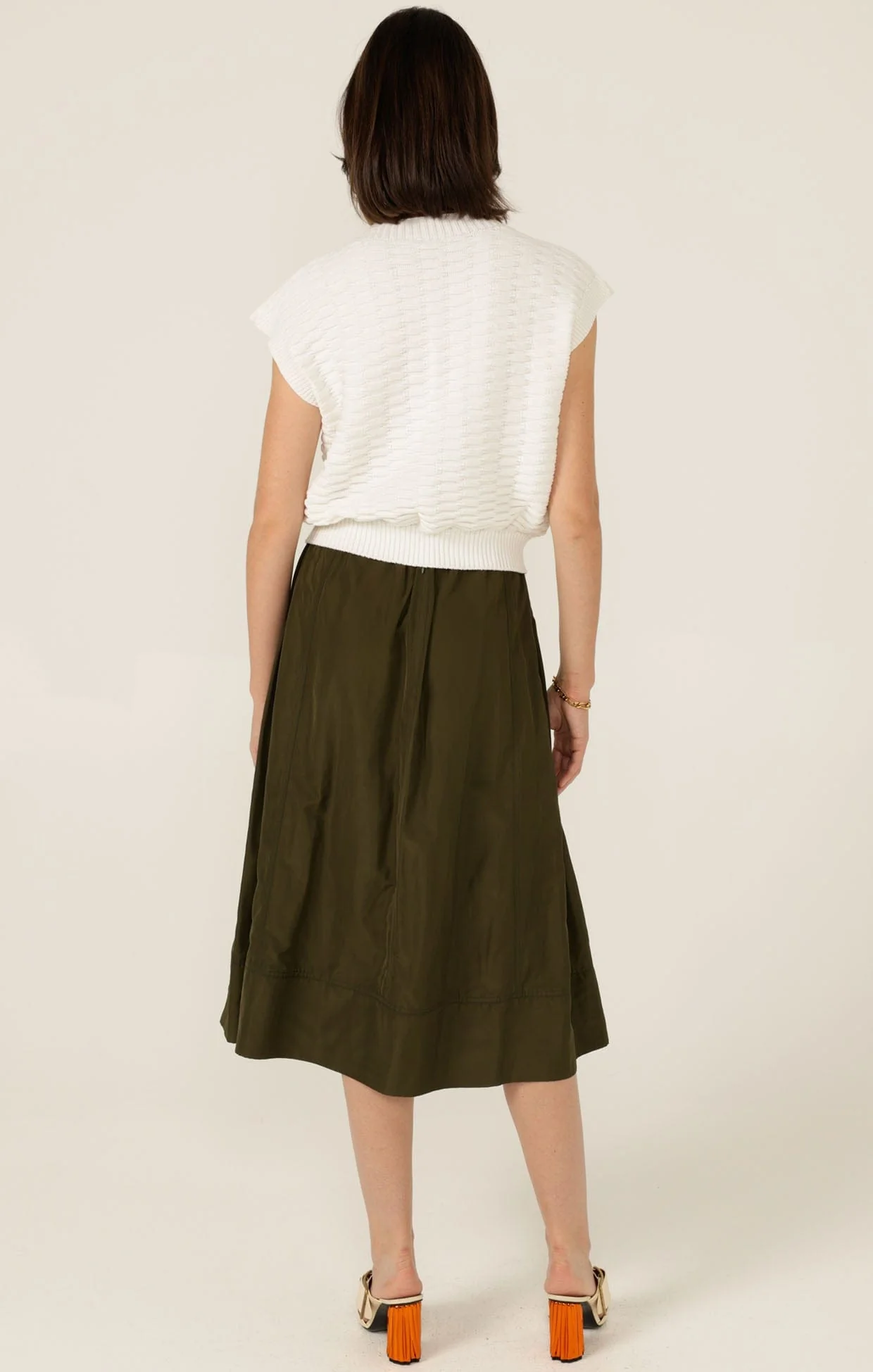 BUBBLE KNIT TOP IN IVORY - Image 8