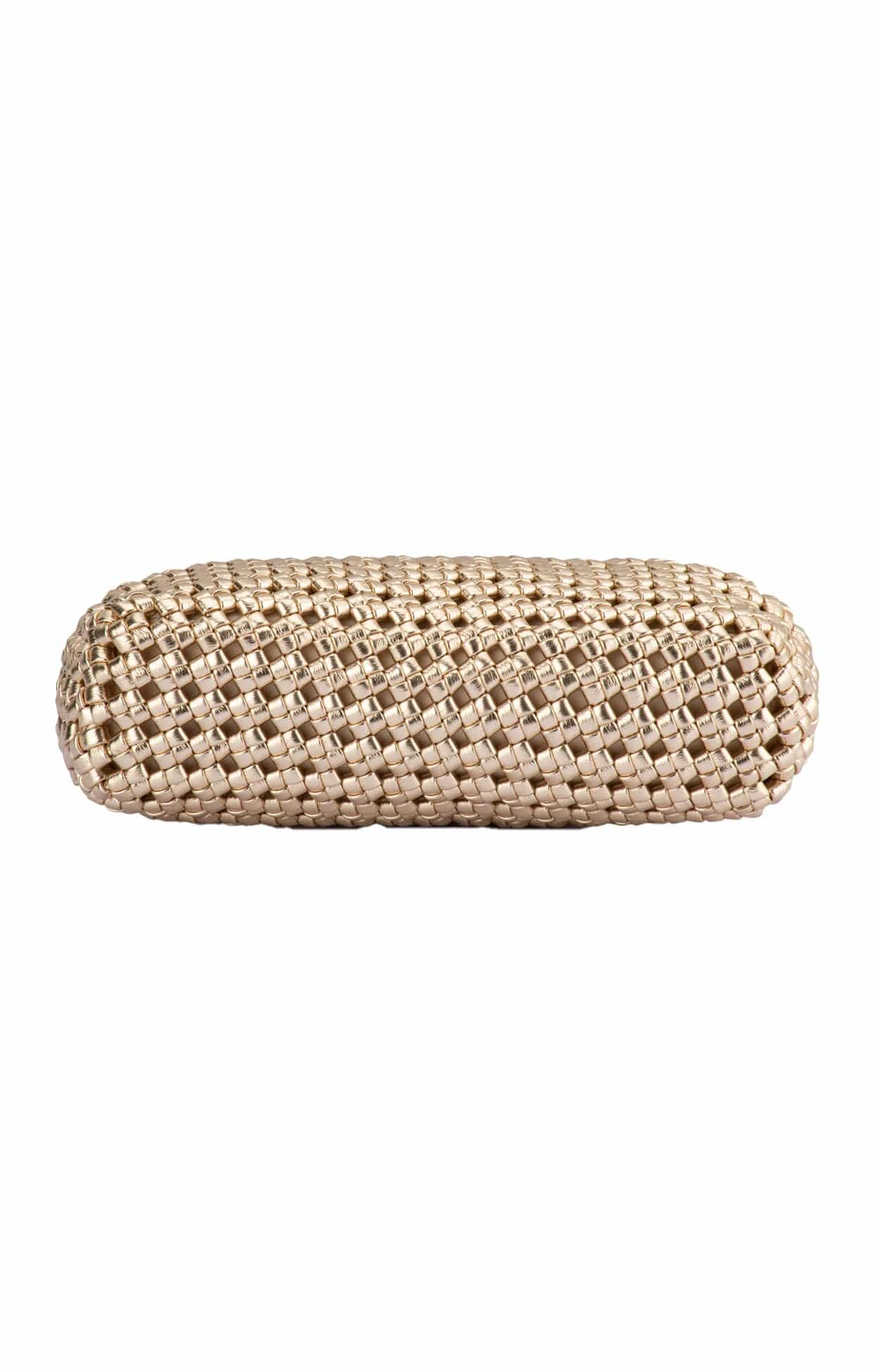 EVERLY HAND WOVEN CLUTCH BAG IN GOLD - Image 7