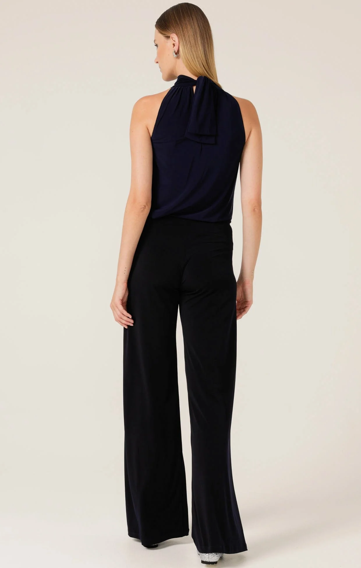 HIGH NECK TIE TOP IN NAVY - Image 5