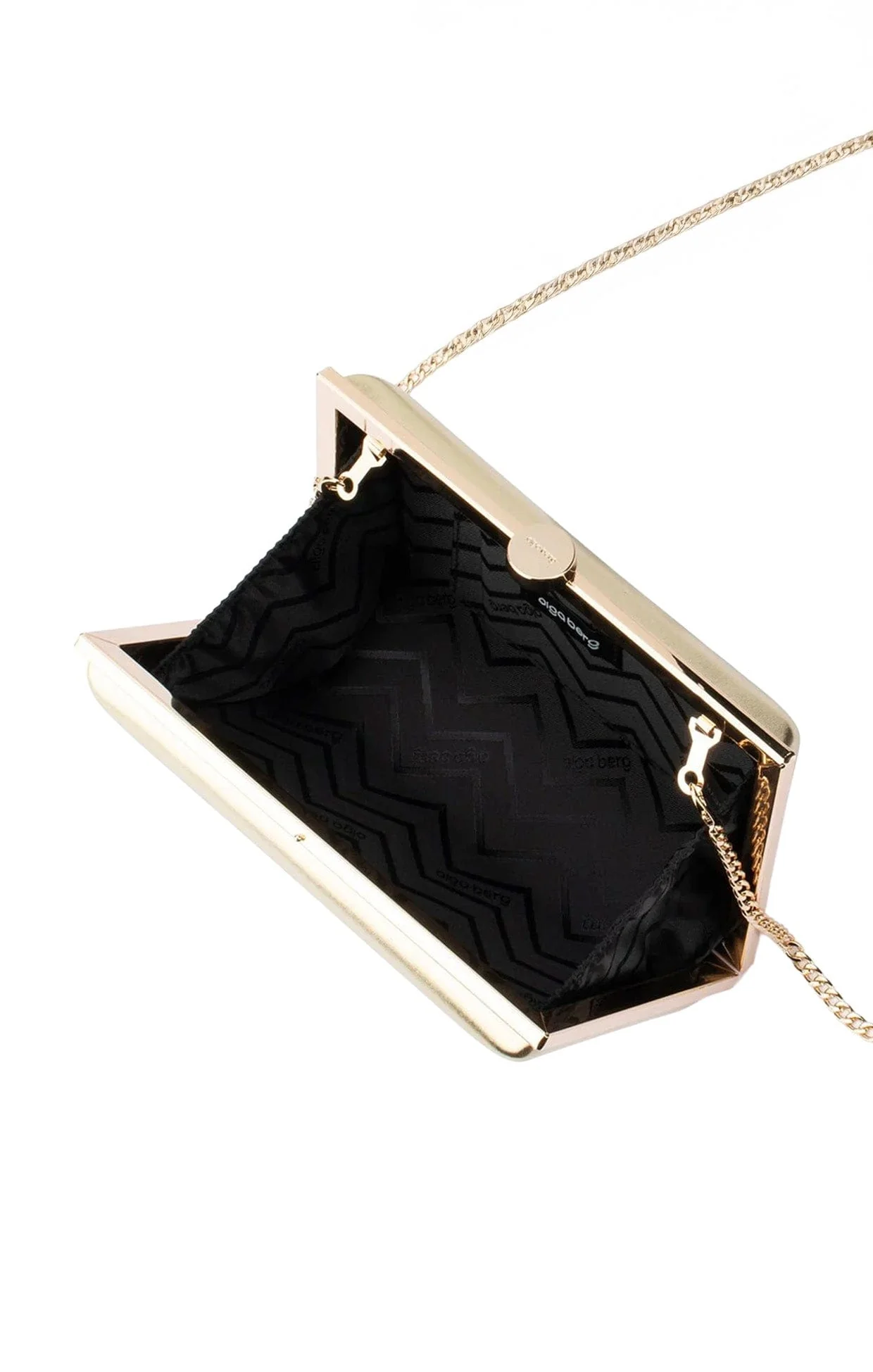 LUCY METALLIC CLUTCH BAG IN GOLD - Image 4