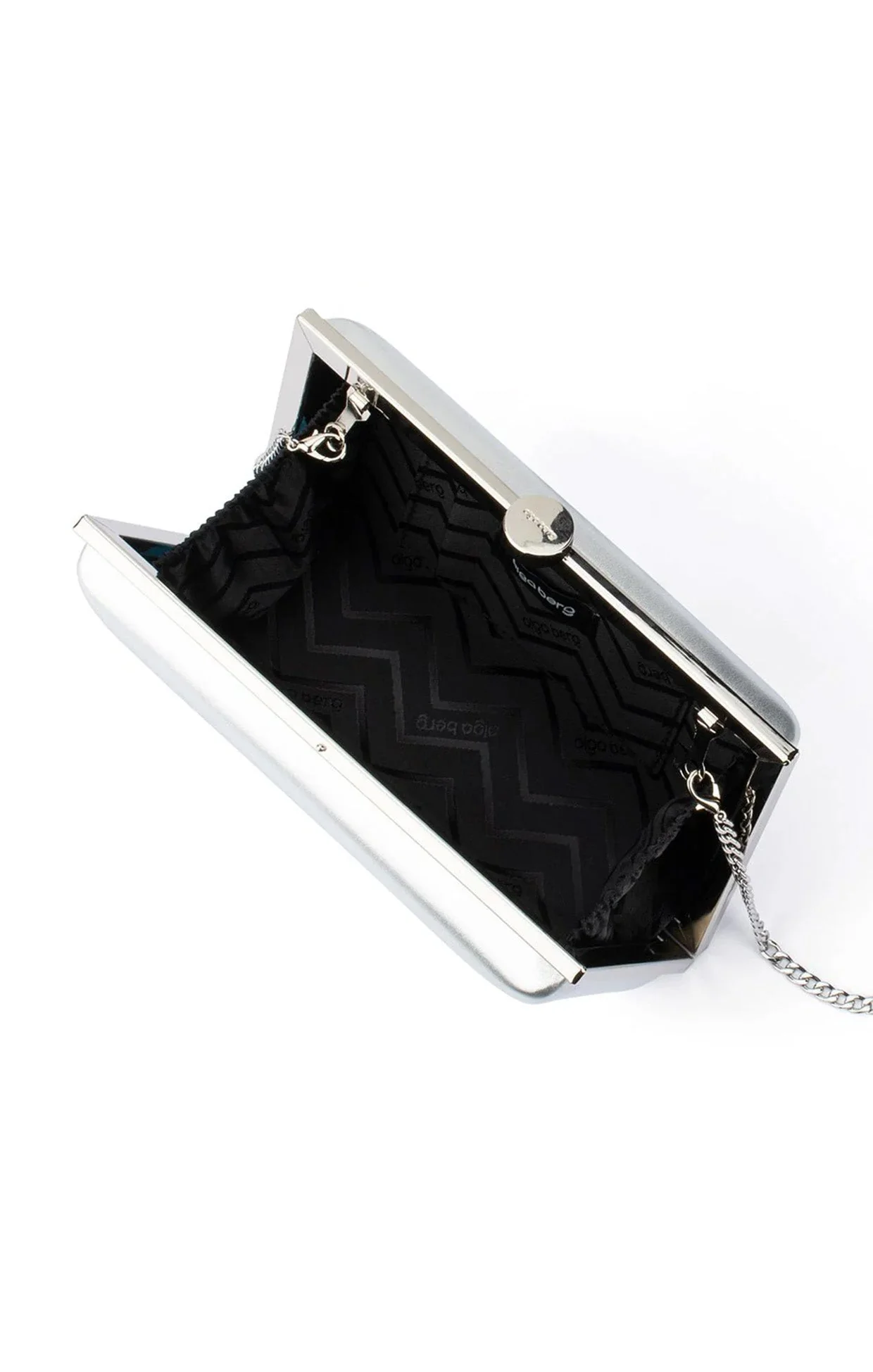 LUCY METALLIC CLUTCH BAG IN SILVER - Image 4
