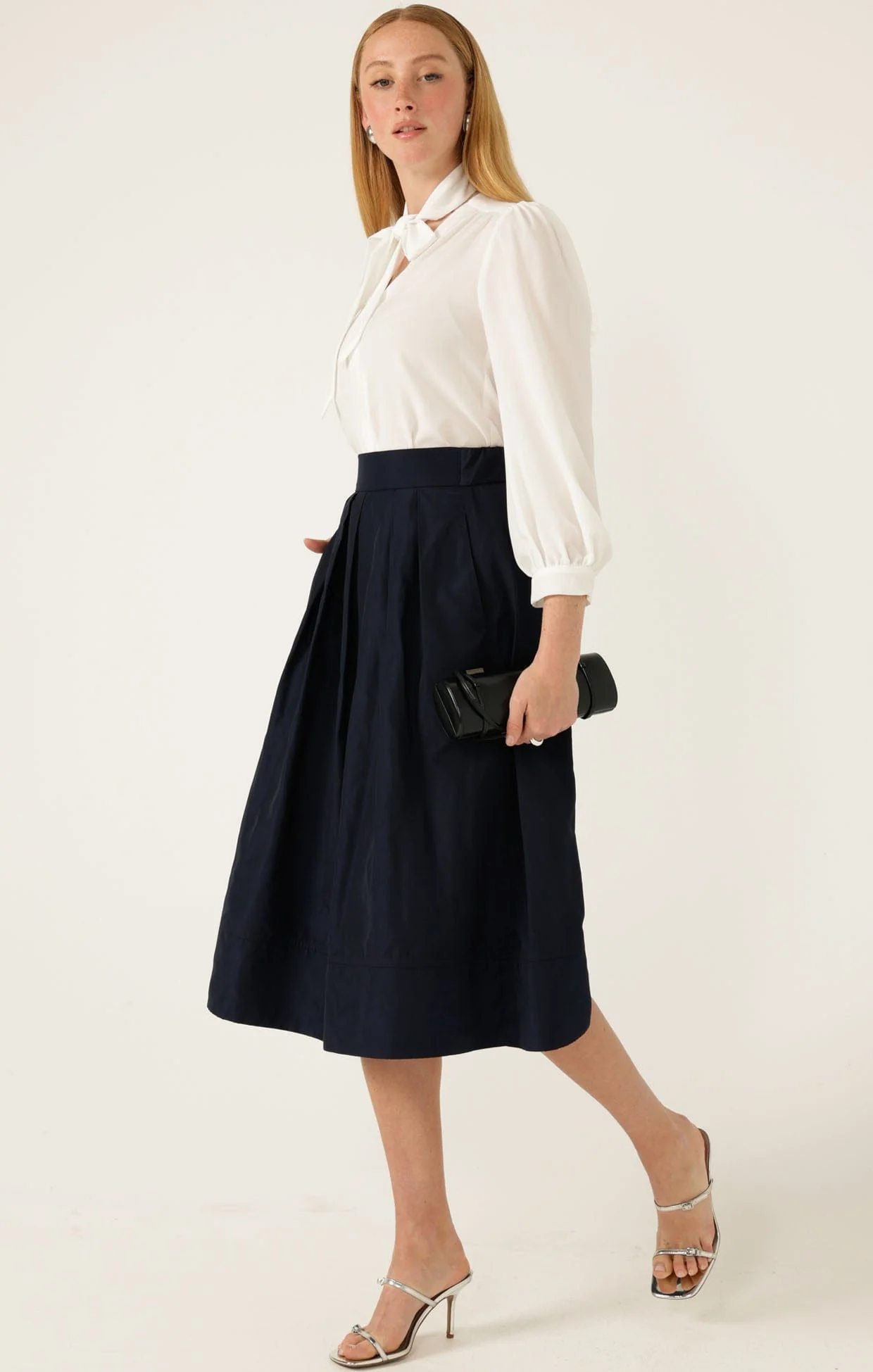 PLEATED A-LINE SKIRT IN NAVY - Image 8