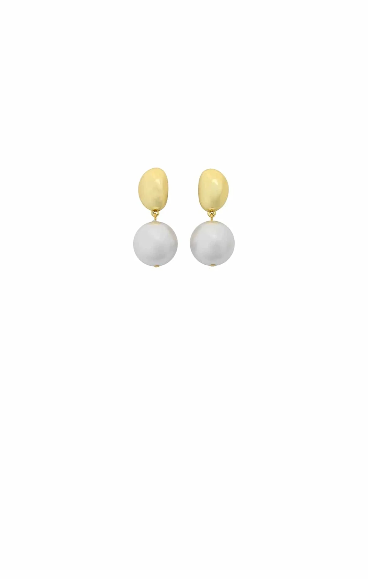 SELMA PEARL EARRINGS IN GOLD