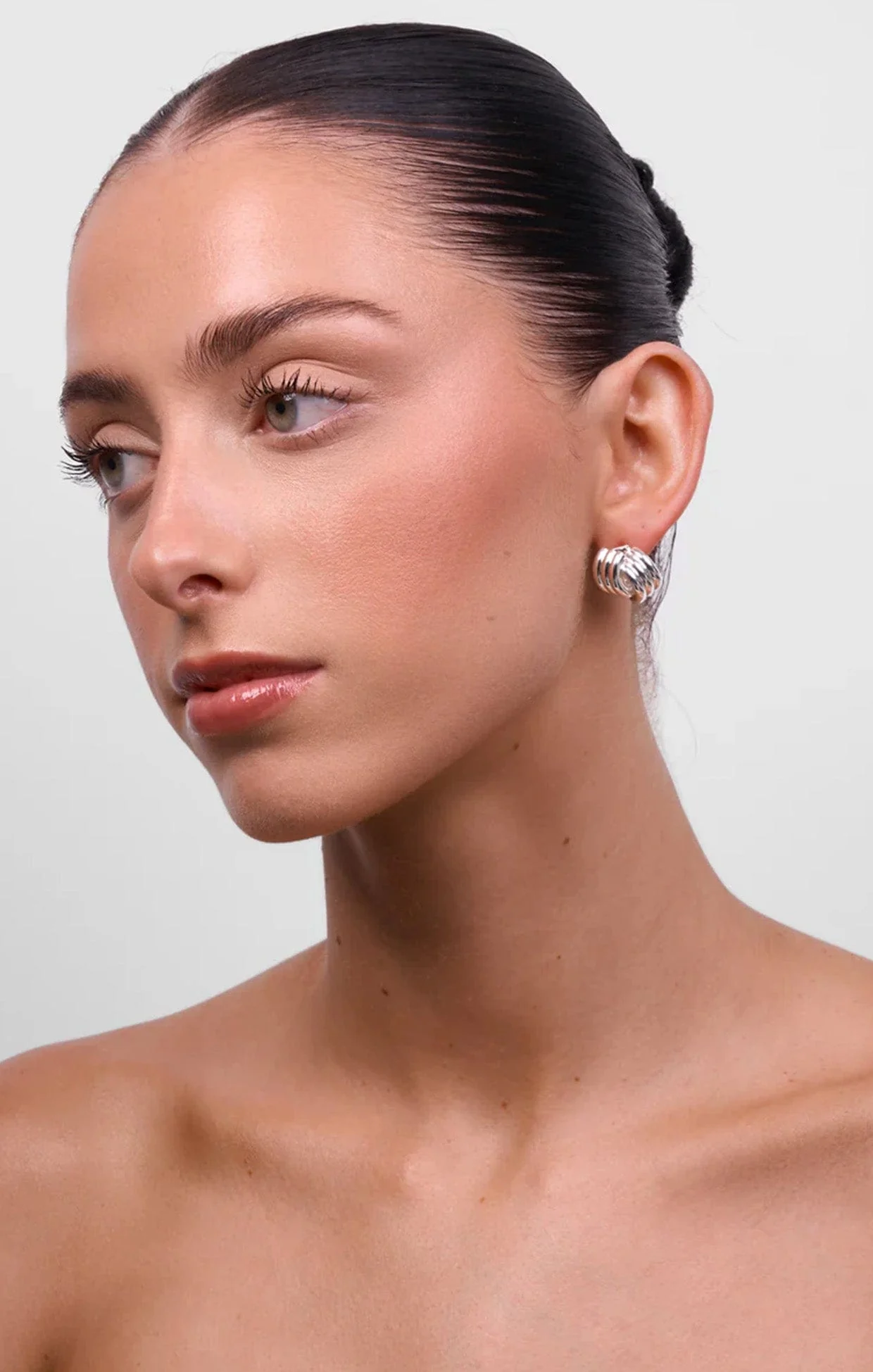 WILLA EARRINGS IN SILVER - Image 2